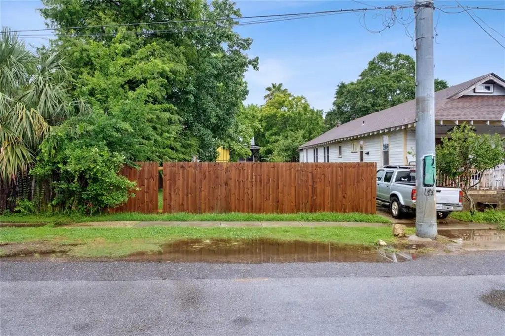 412 S Bernadotte Street, New Orleans, LA 70119 - #1