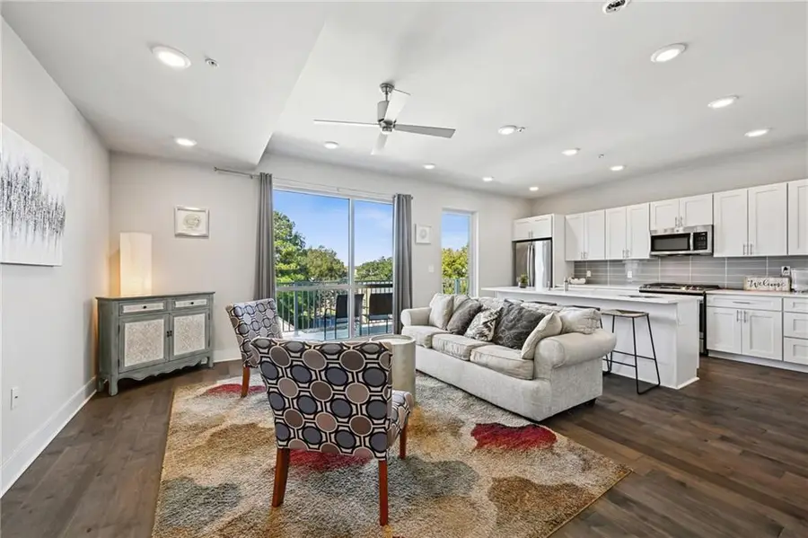 900 Bartholomew Street #415, New Orleans, LA 70117 - #3