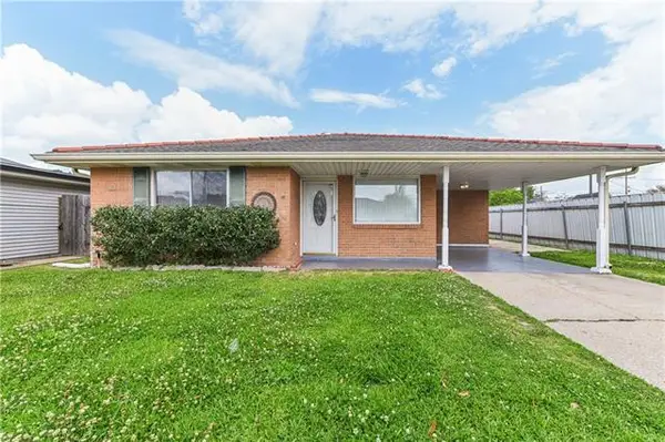 7525 Asteroid Street, Violet, LA 70092