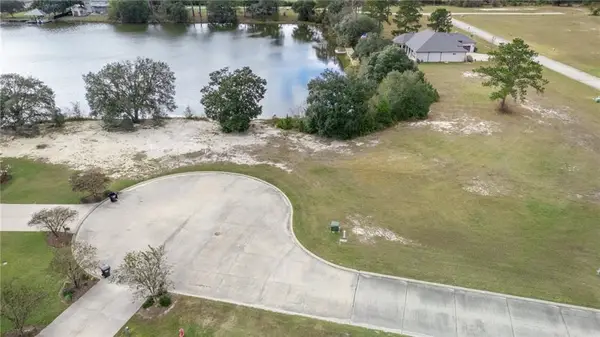 705 Northlake Drive, Covington, LA 70435