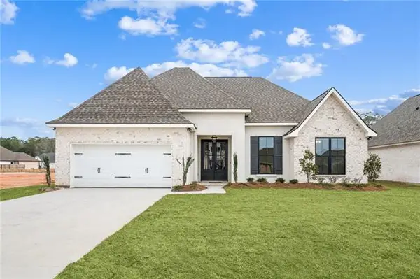 2024 White Dove Drive, Madisonville, LA 70447