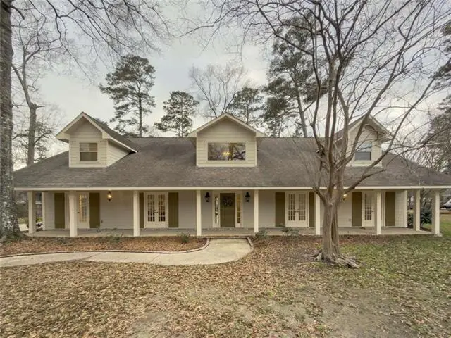 5325 Chambord Drive, Greenwell Springs, LA 70739 - #1