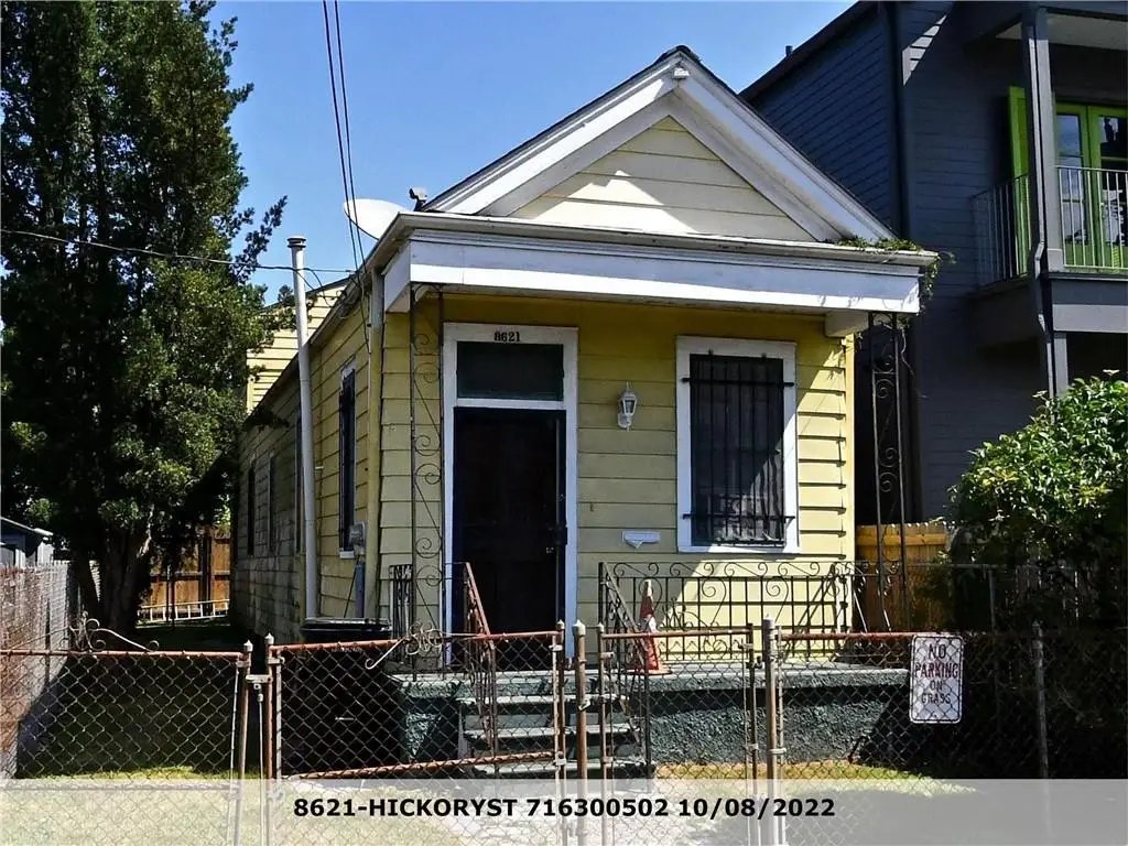8621 Hickory Street, New Orleans, LA 70118 - #1