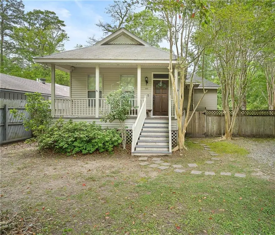 201 S Taylor Street, Covington, LA 70433 - #1