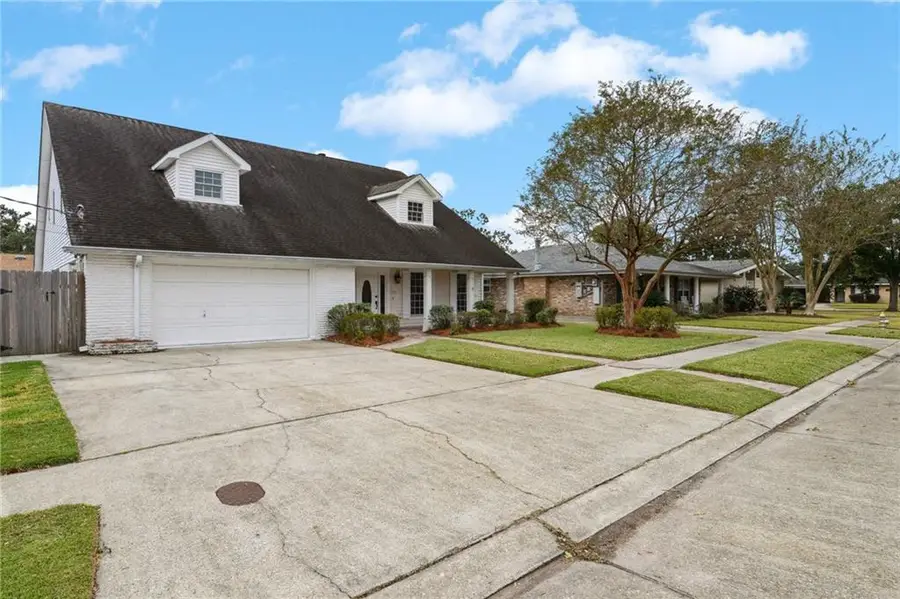 10128 Stacy Court, River Ridge, LA 70123 - #2