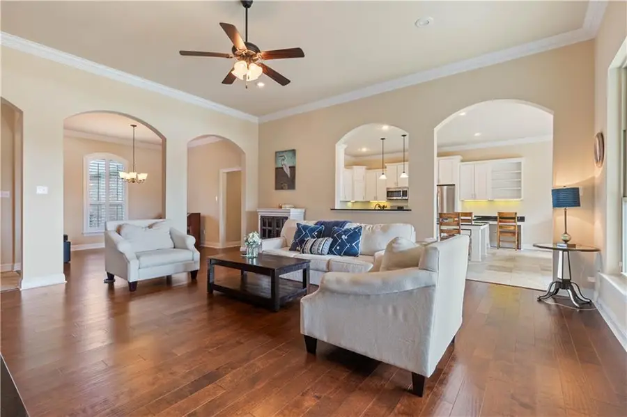 402 Long Lake Drive, Covington, LA 70435 - #3