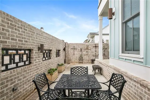 560 Bocage Court, Covington, LA 70433 - #3