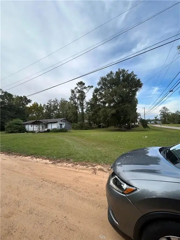 1001 Martin Luther King Jr Street, Kentwood, LA 70444