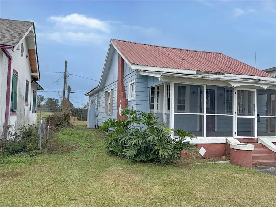 1600 Bodenger Boulevard, New Orleans, LA 70114 - #2