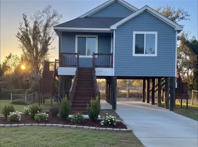 3428 Jean Lafitte Boulevard, Jean Lafitte, LA 70067 - #1