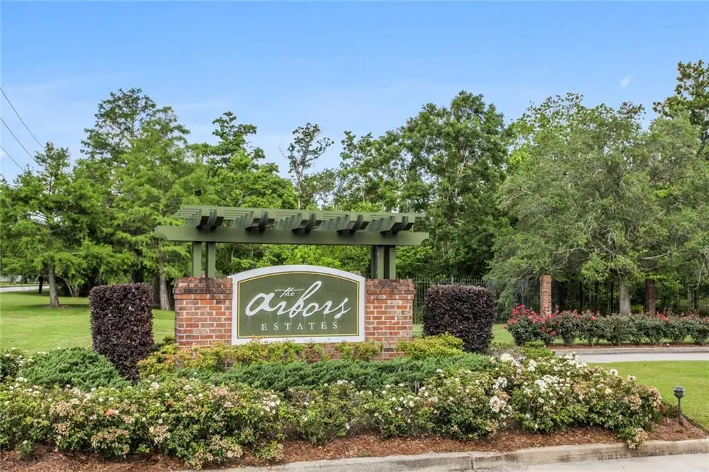 17 Arbor Circle, New Orleans, LA 70131 - #1