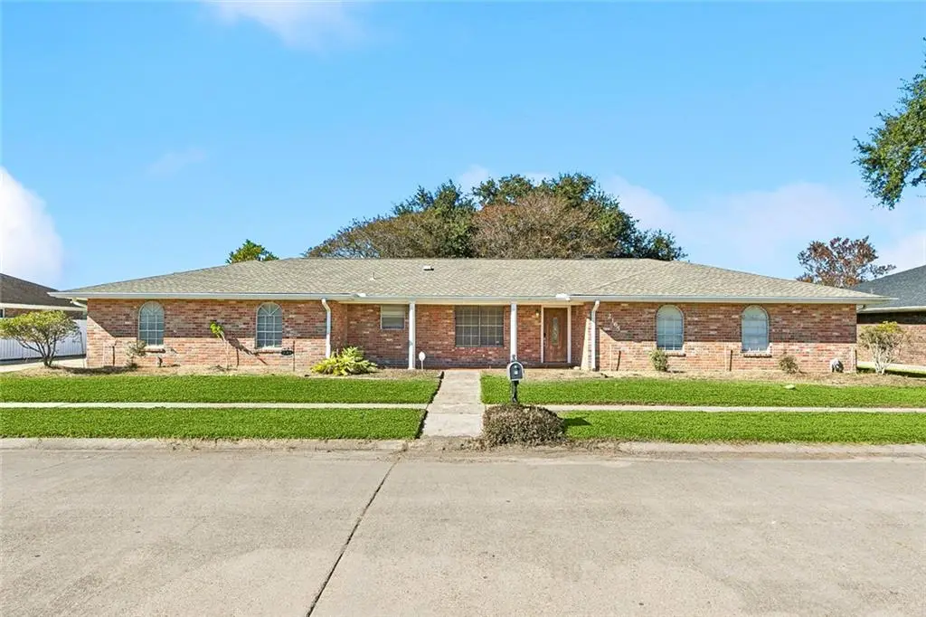 2165 Colonial Drive, Laplace, LA 70068 - #1