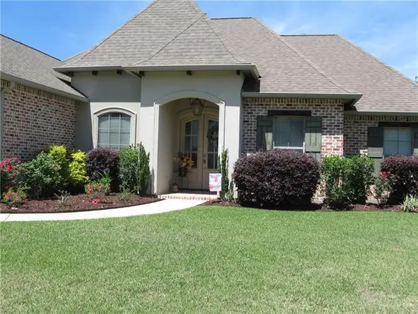 320 De Zaire Drive, Madisonville, LA 70447