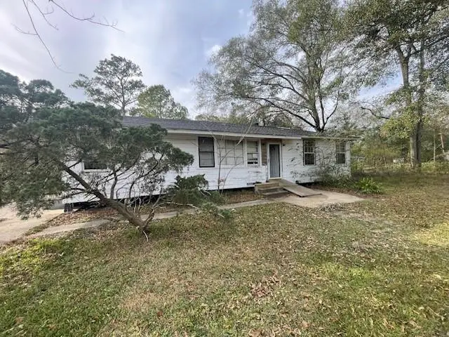 484 N 11th Street, Ponchatoula, LA 70454 - #2