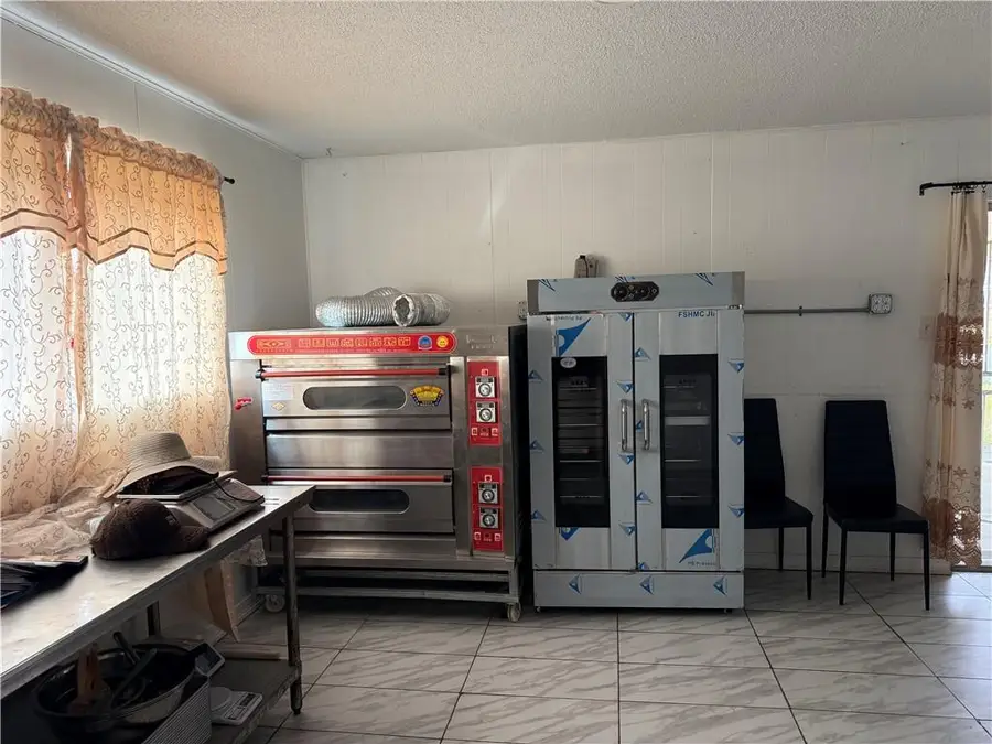 2577 Holiday Drive, New Orleans, LA 70131 - #3