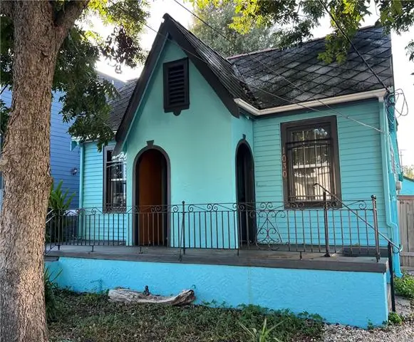 1028-30 Tricou Street, New Orleans, LA 70117