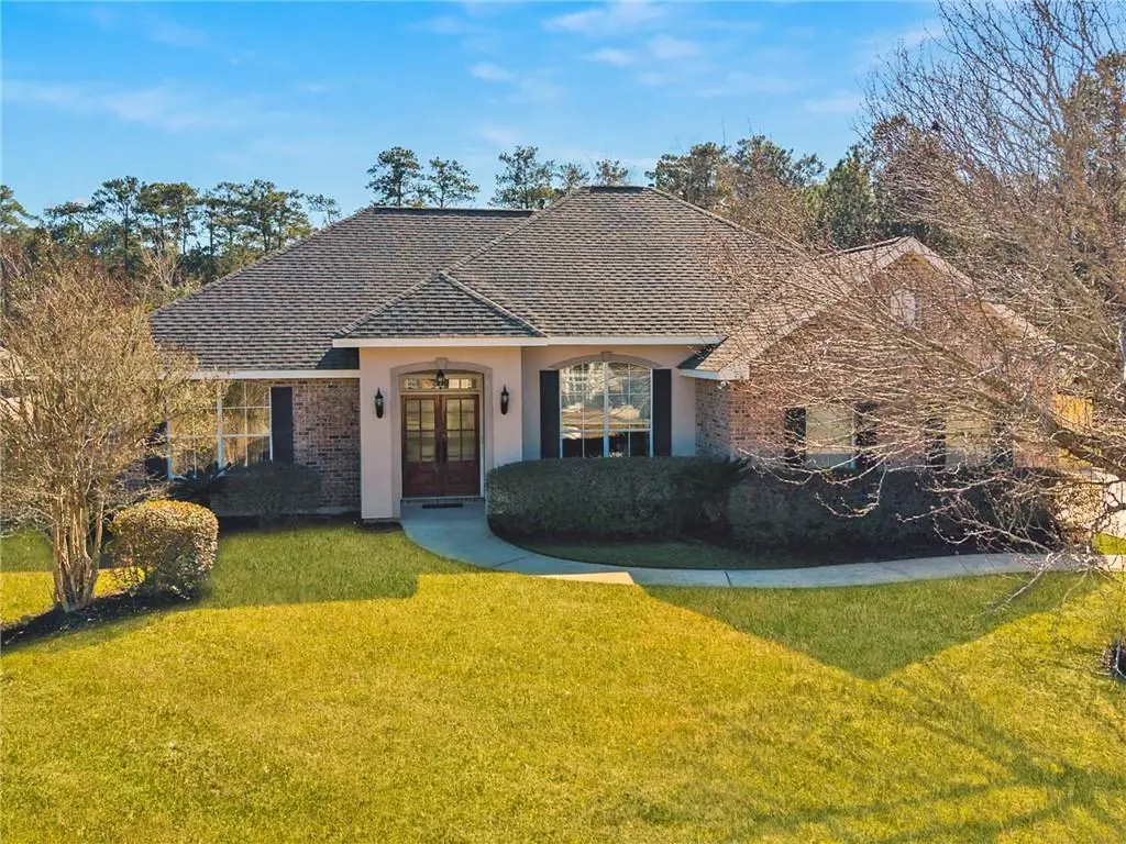 1137 Avenue Du Chateau, Covington, LA 70433 - #1