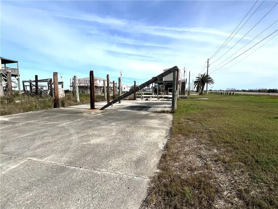 106 Rush Lane, Grand Isle, LA 70358 - #2