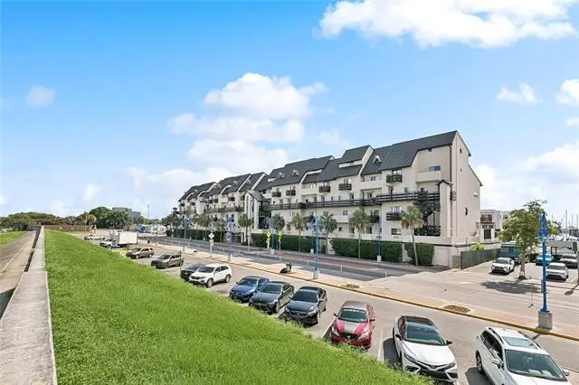 7300 Lakeshore Drive #2, New Orleans, LA 70124 - #2