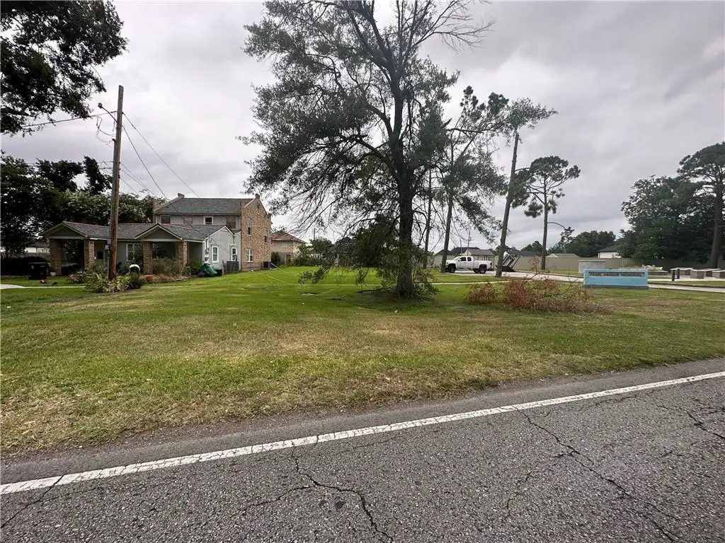 7215 W Judge Perez Drive, Arabi, LA 70032 - #1