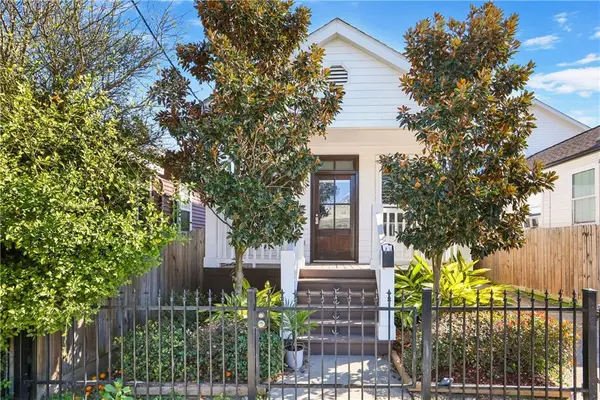 1917 Eagle Street, New Orleans, LA 70118