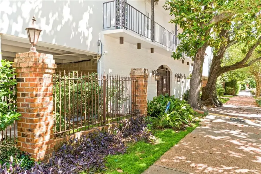 1765 Coliseum Street #303, New Orleans, LA 70130 - #2