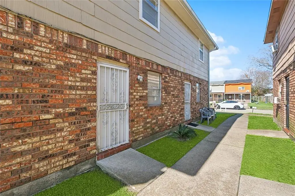 6660 Harbourview Drive, New Orleans, LA 70126 - #1