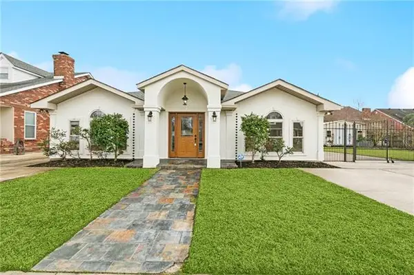 3417 Karen Drive, Chalmette, LA 70043