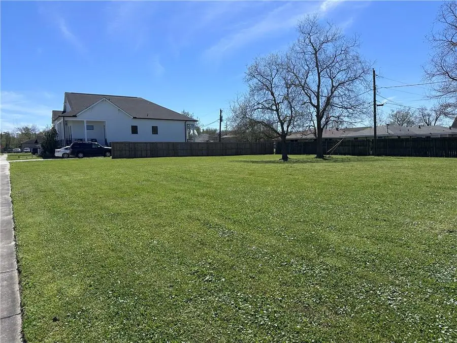 2308 Benjamin Street, Arabi, LA 70032 - #3