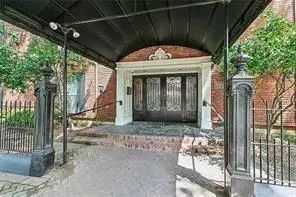 3201 St Charles Avenue #324, New Orleans, LA 70115 - #2