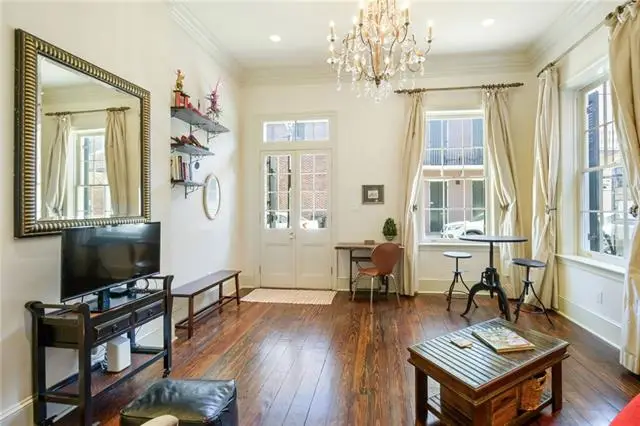 433 Burgundy Street #1, New Orleans, LA 70112 - #3