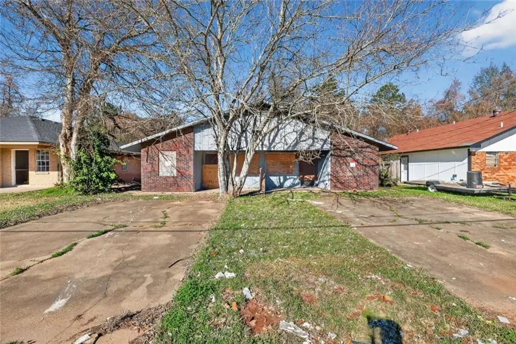 5308 Laccasine Drive, Alexandria, LA 71301 - #1