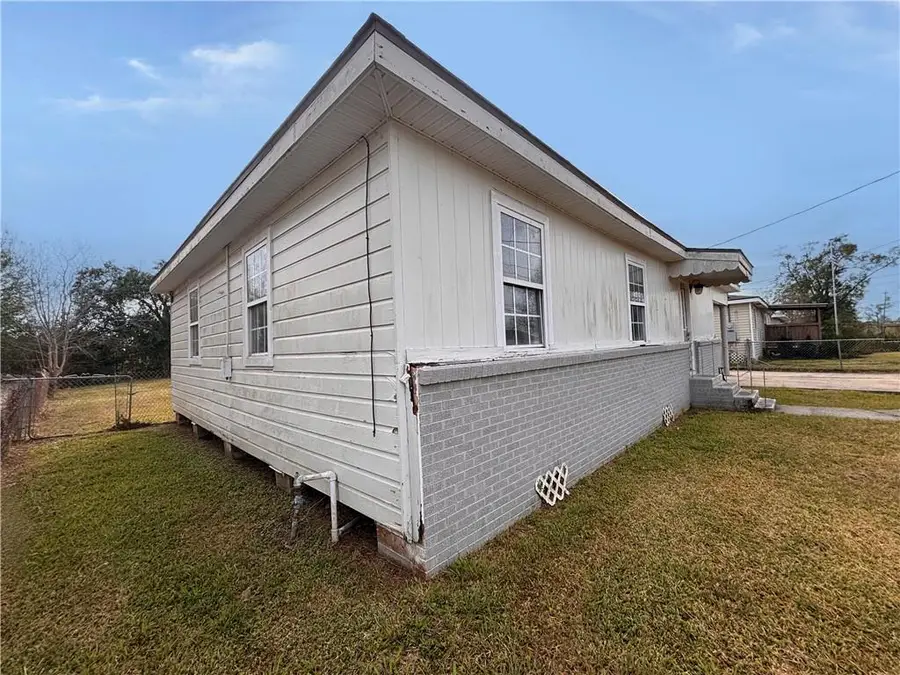 364 Dixie Avenue, Houma, LA 70363 - #3