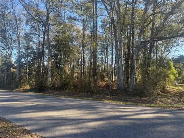 350-70 N Magnolia Street, Slidell, LA 70460 - #2