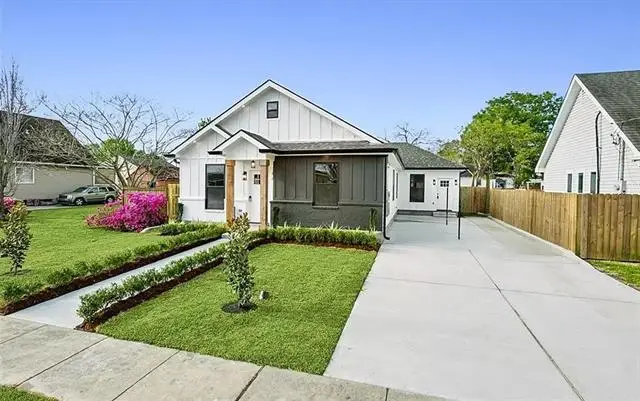 308-10 Riess Place, Chalmette, LA 70043 - #2