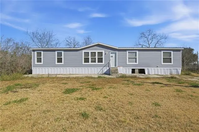 135 Avenue B Avenue, Buras, LA 70041 - #1