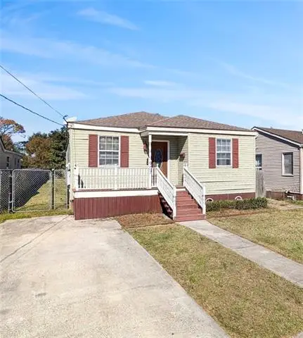 907 21st Street, Gretna, LA 70053