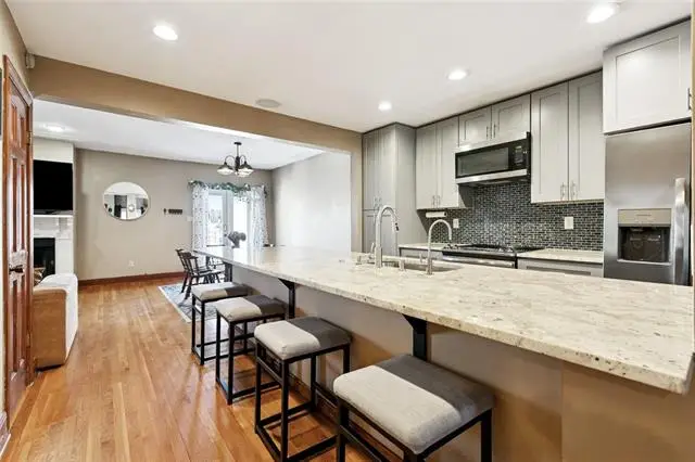 1129 Jackson Avenue #6, New Orleans, LA 70130 - #3