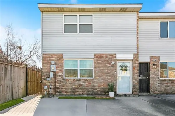 11830 W Barrington Drive, New Orleans, LA 70128