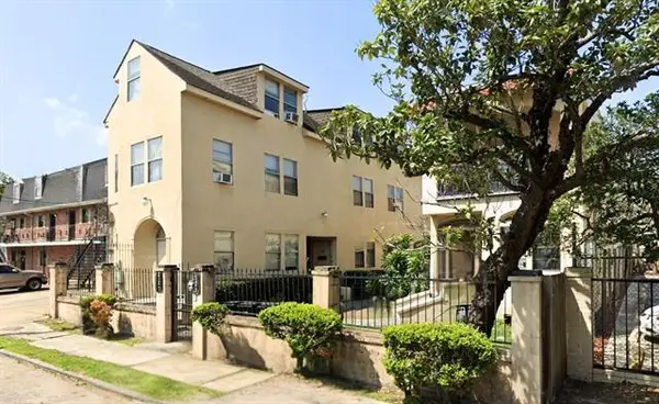 2127 Carondelet Street, New Orleans, LA 70130