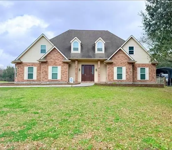 2335 Jean Lafitte Boulevard, Jean Lafitte, LA 70067