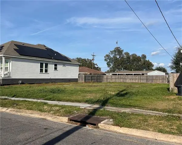 5741 Campus Boulevard, New Orleans, LA 70126 - #3