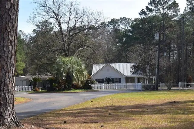 11042 Pine Ridge Circle, Bogalusa, LA 70427 - #2