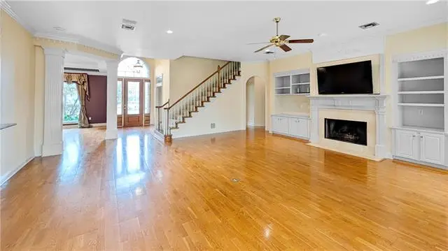 3728 Lake Michel Drive, Gretna, LA 70056 - #3