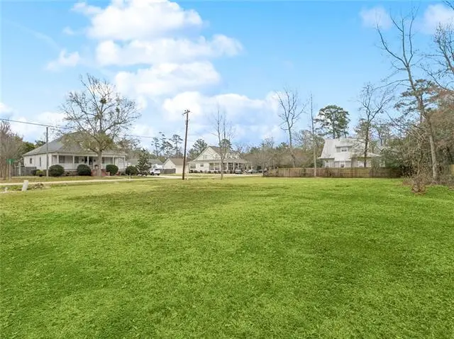 637 Ramon Street, Mandeville, LA 70448 - #2