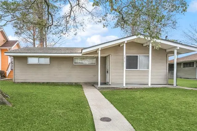 4818 Lancelot Drive, New Orleans, LA 70127 - #1