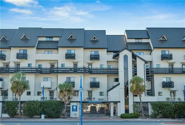 7300 Lakeshore Drive #20, New Orleans, LA 70124