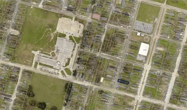 2409 Flood Street, New Orleans, LA 70117 - #3