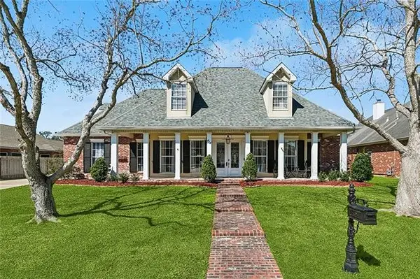 414 Doctor Gorman Drive, Belle Chasse, LA 70037