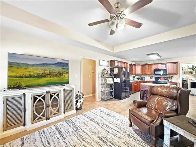 218 S Park Circle, Ponchatoula, LA 70454 - #2